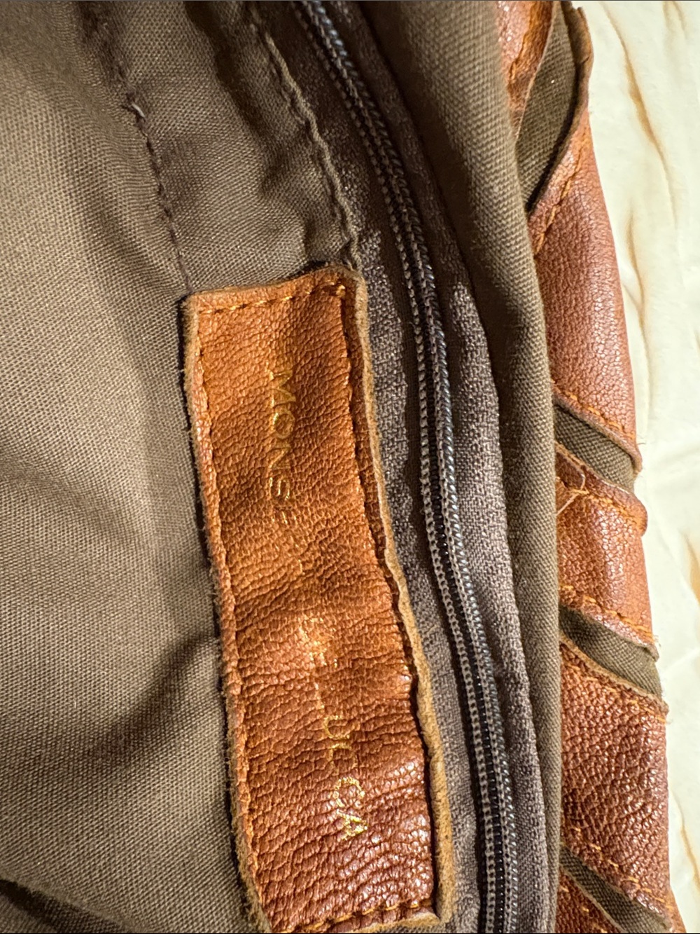 Stylish Brown Leather Women’s Shoulder Bag - Picture 6 of 6